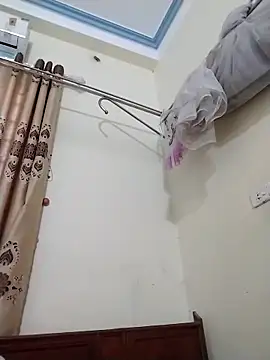 Moubie1 Live XXX-Chat