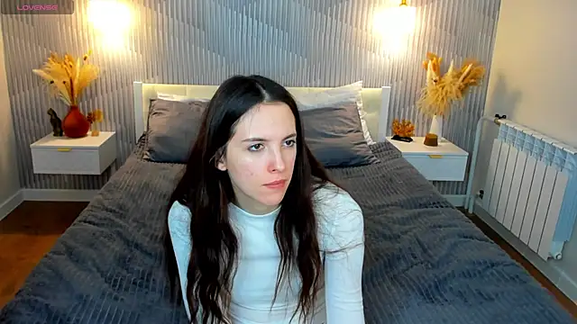 Chat +18 de elise_robbie ao vivo