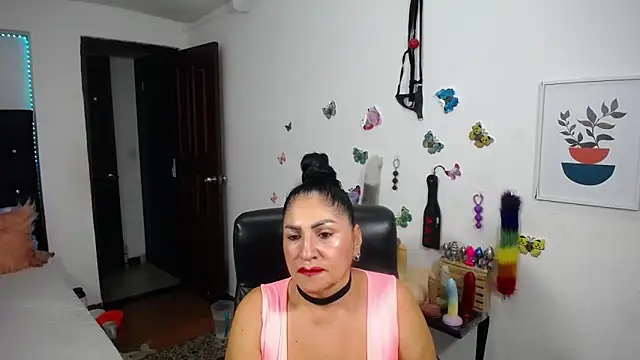 Chat XXX ao vivo de mature_bigboobs10