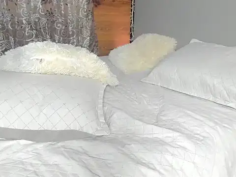 Enzoo98_ Pertunjukan Webcam