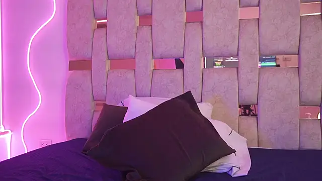 Chatroom XXX en direct de Petitte_Mussa