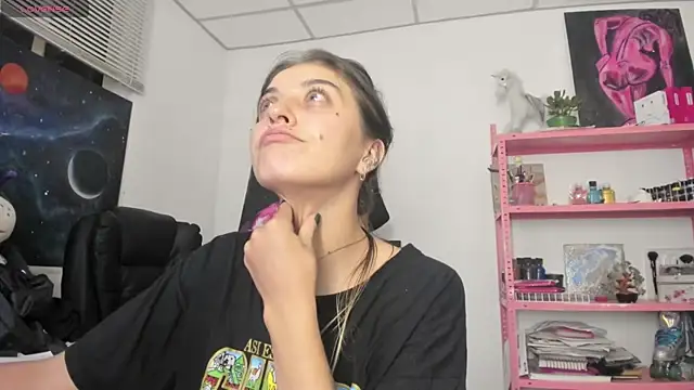 แชท XXX สดของ mariecam420