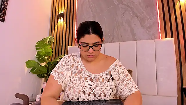 Carlotta_de_velour 现场XXX聊天