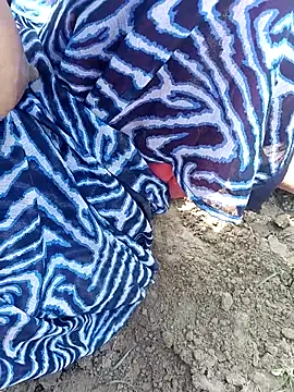 Shivanisingh4 Show Webcam