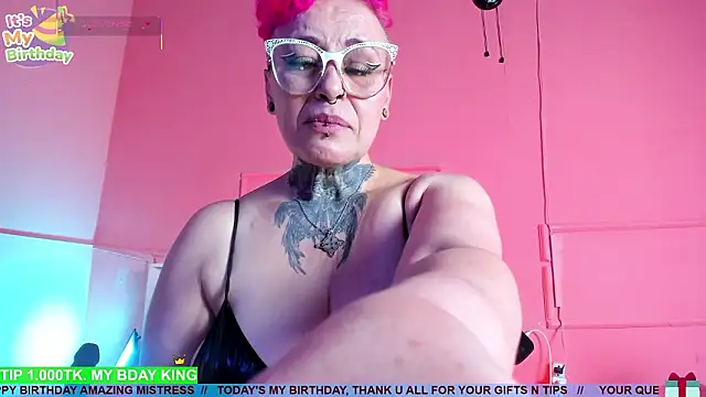 دردشة MATURE_HARDCORE الجنسية المباشرة