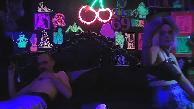 DaddyAndSplashQueen Webcam Show