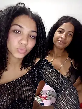 CurlyBitch's Live XXX Chat