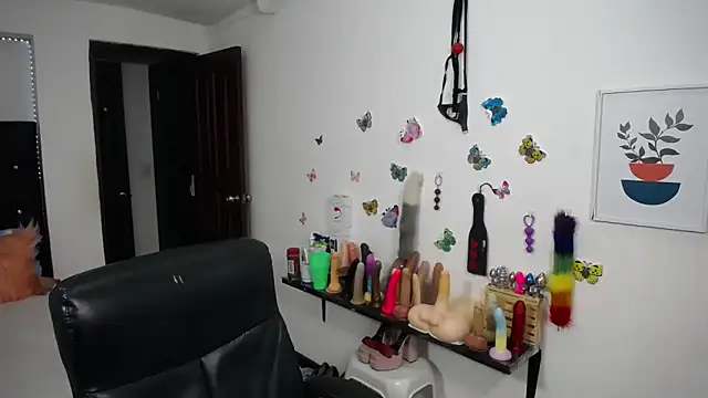 mature_bigboobs10 Adlı Modelin Canlı XXX Sohbeti