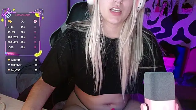 hi_elora Live XXX Chat