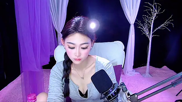 Tili-668 Live XXX-Chat