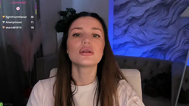 Aria_Mila Chat XXX live