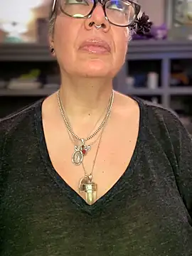 dieseldame1313 – Live XXX-chat