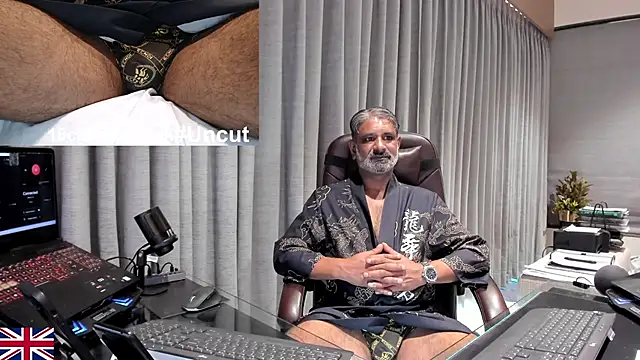 OnlineBossUK 라이브 XXX 채팅