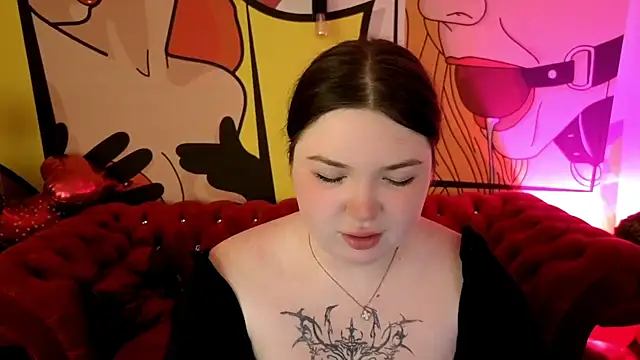 Show modela RosieMoons na web-kameri