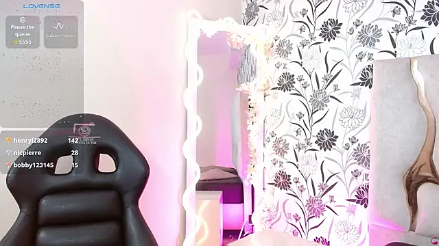 Gaby_tay1のライブXXXチャット