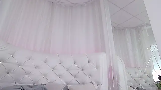 RobbyCharming – Naživo XXX chat