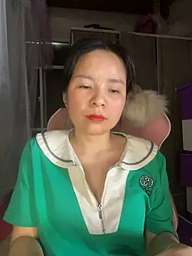 Ivy_Trix2 现场XXX聊天