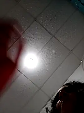 แชท XXX สดของ Little_Doll25