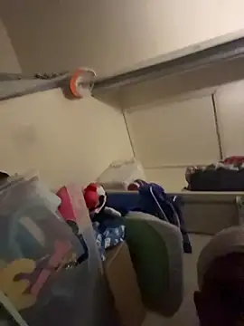 willie896: διαδικτυακό σόου στην κάμερα