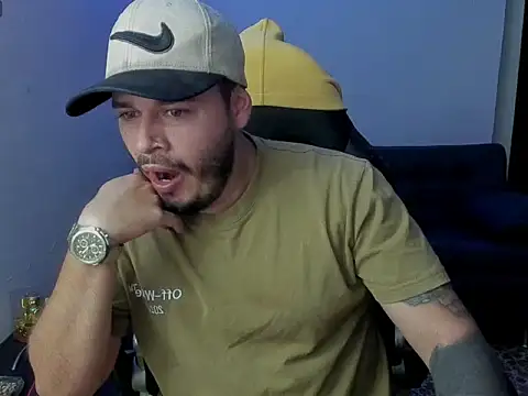 Chat +18 de ragnar_lothbrok777 ao vivo