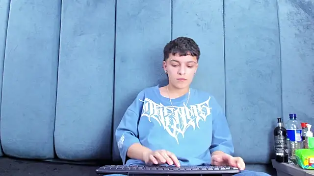 Megan_Thompson_ 现场XXX聊天