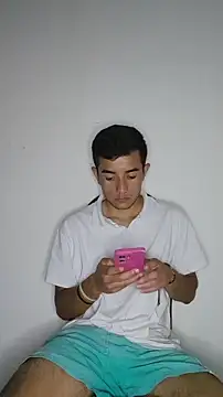 Chat XXX en directo de Thick_Cock