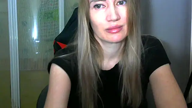 دردشة JessFoxxx الجنسية المباشرة