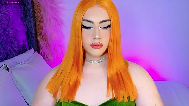 astridjonness: διαδικτυακό σόου στην κάμερα