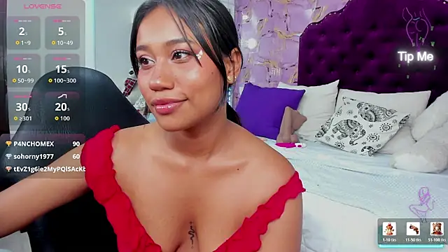 Chat XXX en directo de thalia_nichols