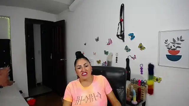 mature_bigboobs10: απευθείας συνομιλία ΧΧΧ