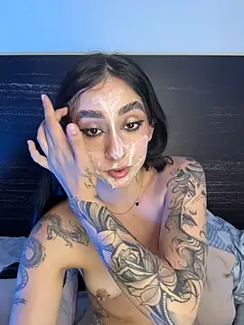 sharlot24 Chat XXX in diretta