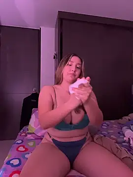 MoraInFire 现场XXX聊天