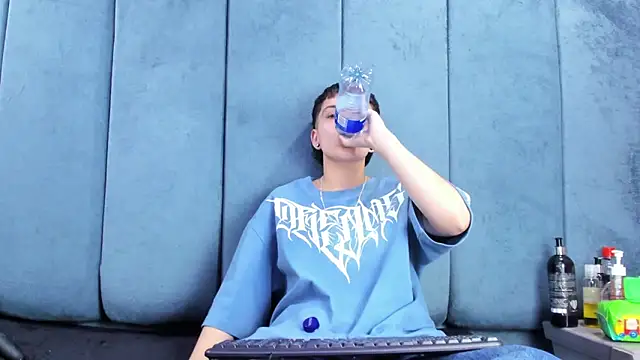 Megan_Thompson_'s Live XXX Chat