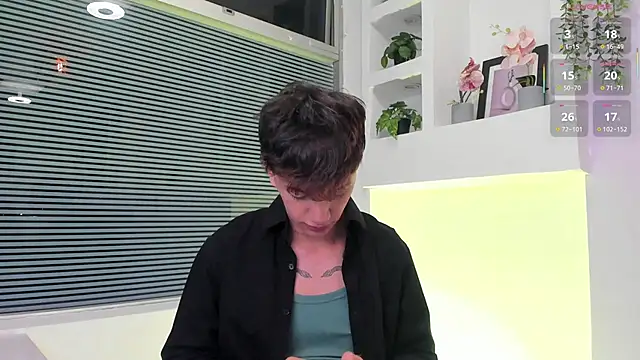 Chat XXX ao vivo de Tomy_Rox