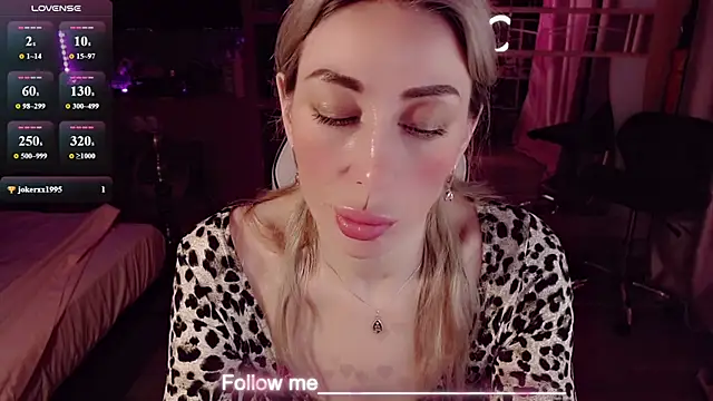 AnnieGOld_ Live XXX-Chat