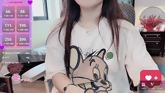 Caryln-Bun – Live XXX-chat