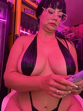 แชท XXX สดของ Hot_beauty__