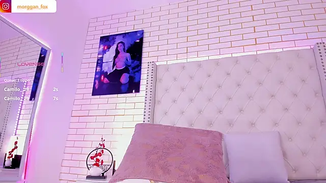 แชท XXX สดของ Morggan_Fox_