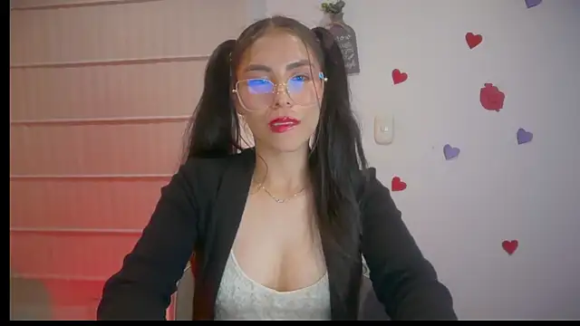 แชท XXX สดของ sasha_jonne