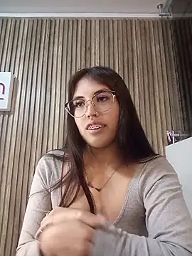 Chat XXX en directo de Valk_submissive