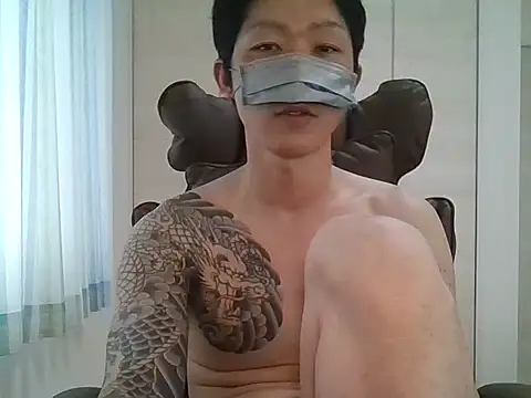 PursingGhanianのウェブカメラショー