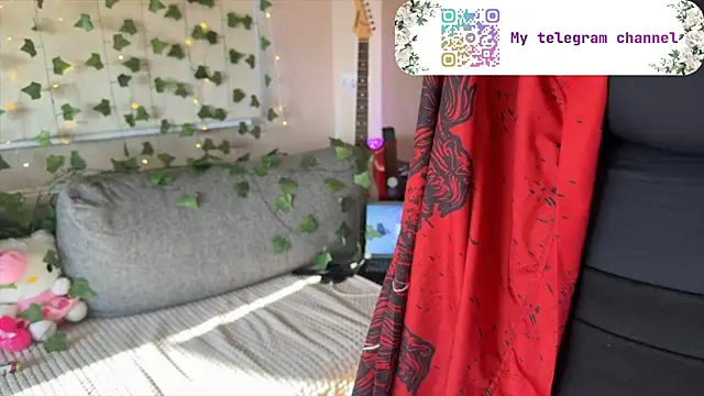 Chat XXX en directo de RiotKitten1