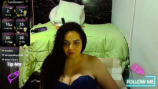 _naughty_milf Live XXX-Chat