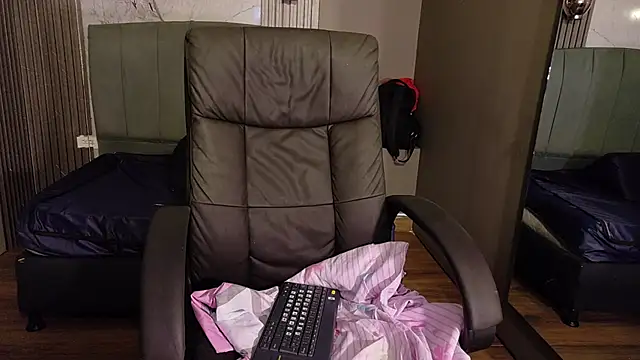 Vanessa_7_ Live XXX-Chat