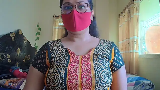 Elena_cruz5's Webcam Show