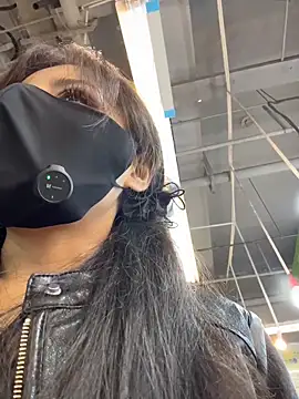 Carlin-yiyiのライブXXXチャット