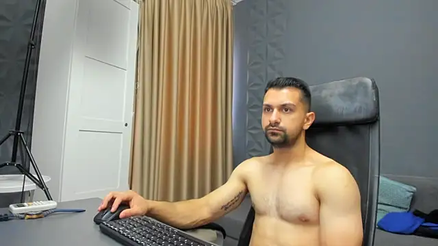 Chatroom XXX en direct de BryceReign