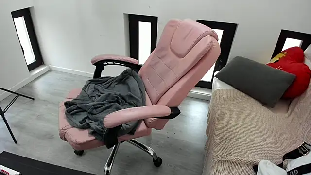 Dyana_Kaylinn Webcam show