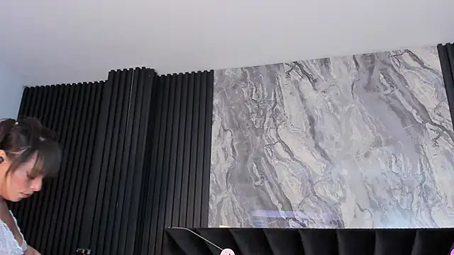 MiiaaMoonroee Live XXX-Chat