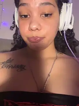 tastylolaaa Webcam-Show